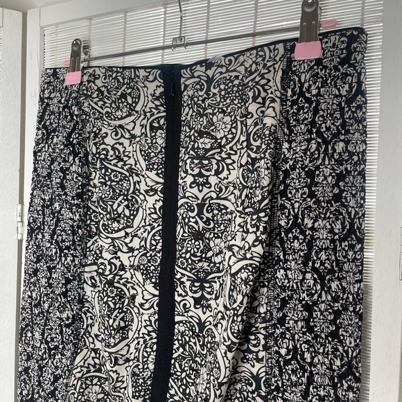 Byron Lars Beguile Laser Cut Skirt Black and White Size 4 - Picture 4 of 7
